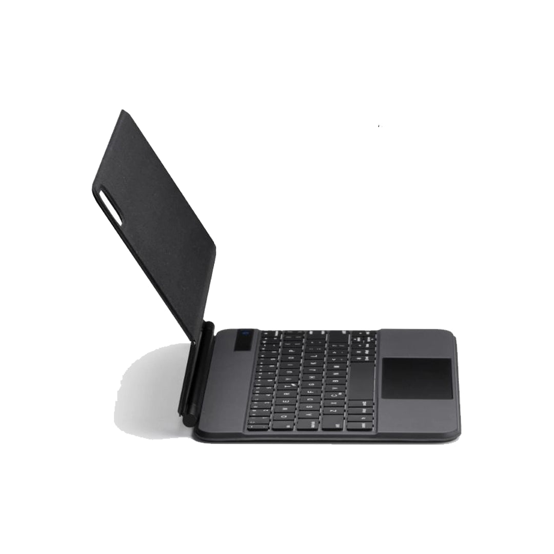 ipad-magic-keyboard-without-tablet-side-angle