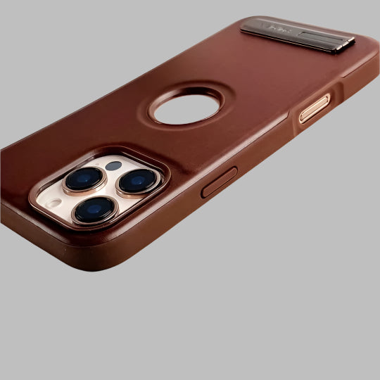 iphone-16-leather-kickstand-case-brown-camera
