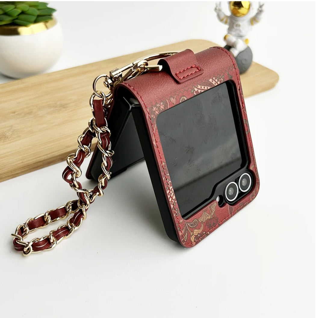 samsung-galaxy-z-flip-floral-printed-leather-case-red-camera