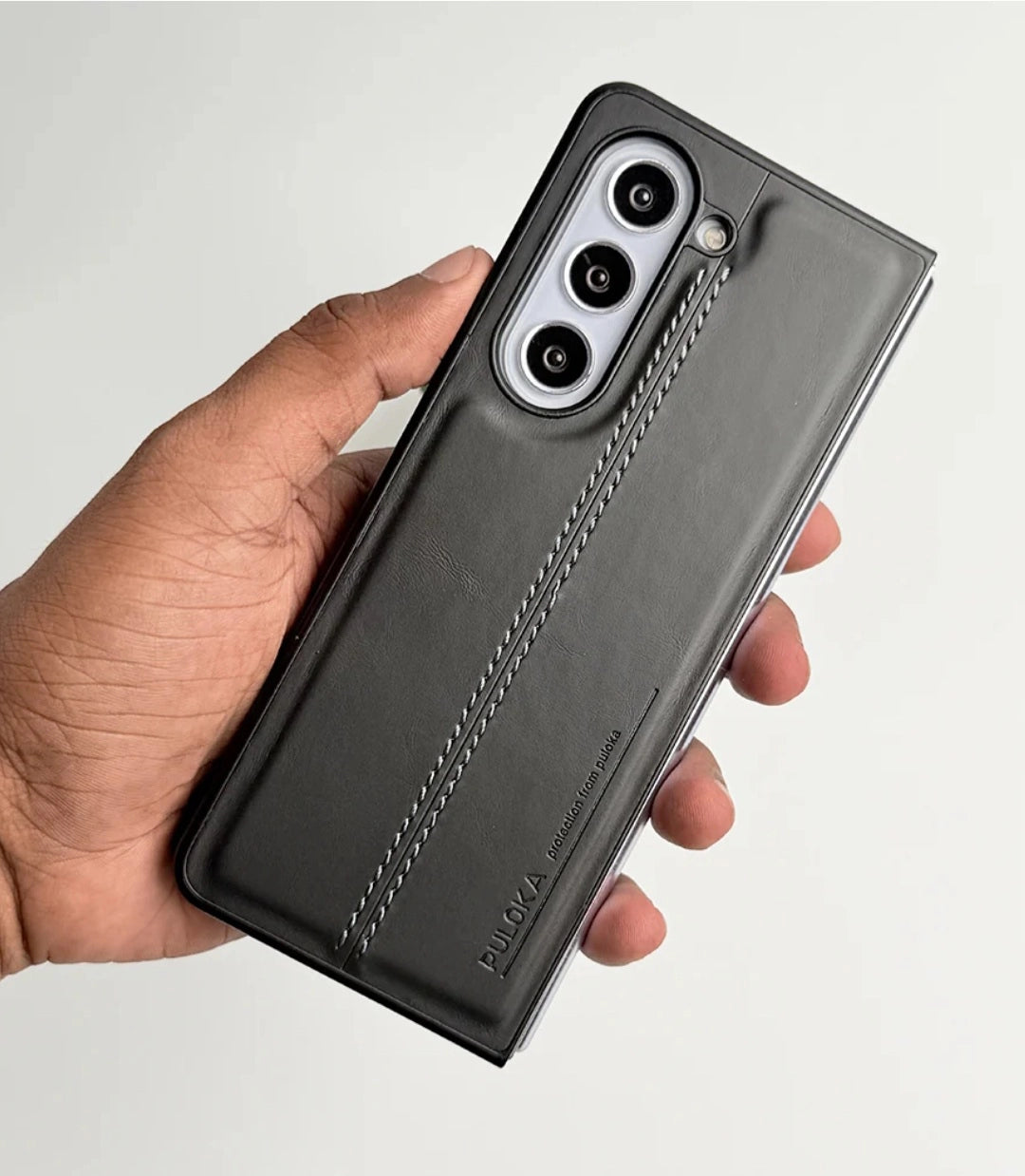 samsung-galaxy-z-fold-embroidered-line-case-black